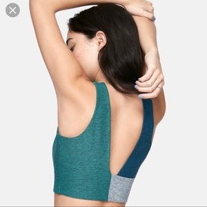 Outdoor voices Venus crop top tricolor greens XS